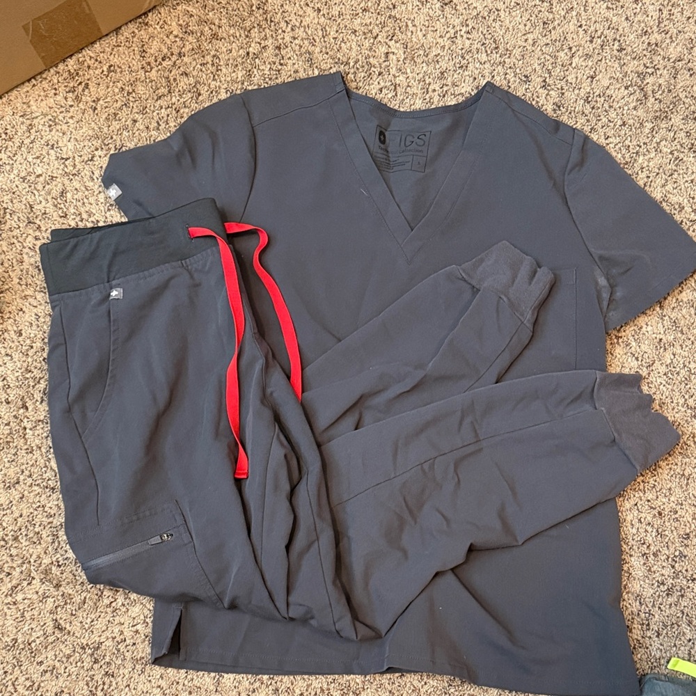 Figs Dark Blue Scrub Set with Red Highlights